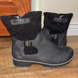 JBU Women's Black Quilted Winter Boots
